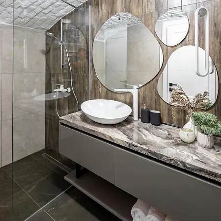 Romari таманська 12