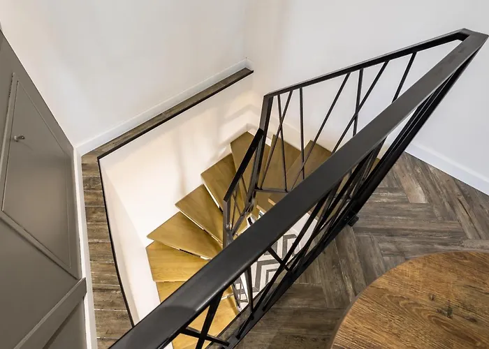 Romari таманська 12 * לבוב