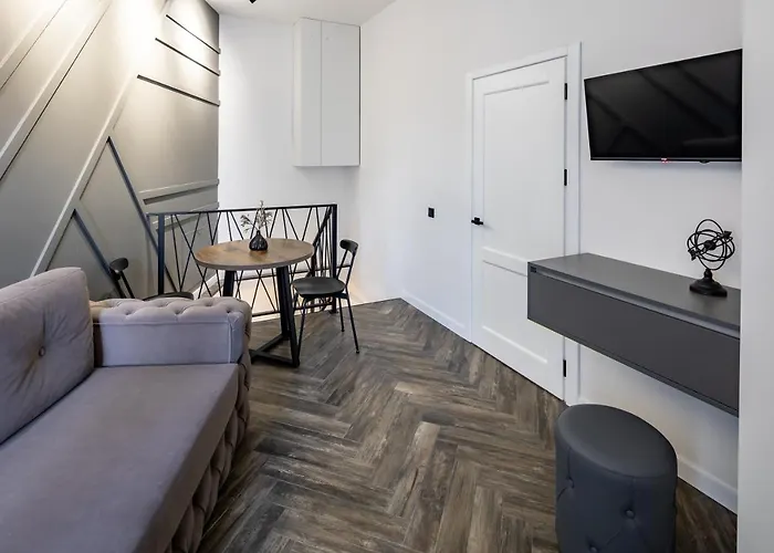 Romari таманська 12 إلفيف